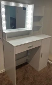 Vanity Desk with Mirror & Light, Large Drawer Three Level Storage Dresser, 3 Lighting Modes Adjustable Brightness, Bedroom Dressing Table(white)